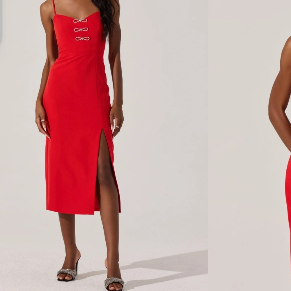 Elegant Red Sleeveless Dress